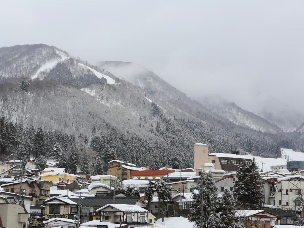 Kawamotoya Hotel Nozawaonsen Kamer foto